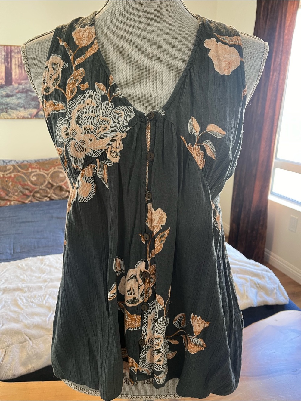 O’Neill Viscose/Rayon Sleeveless Button Down Boho Beachy Top